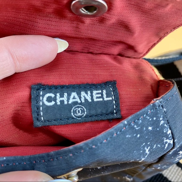 CHANEL voyage series Waist bag - Picture 12 of 13